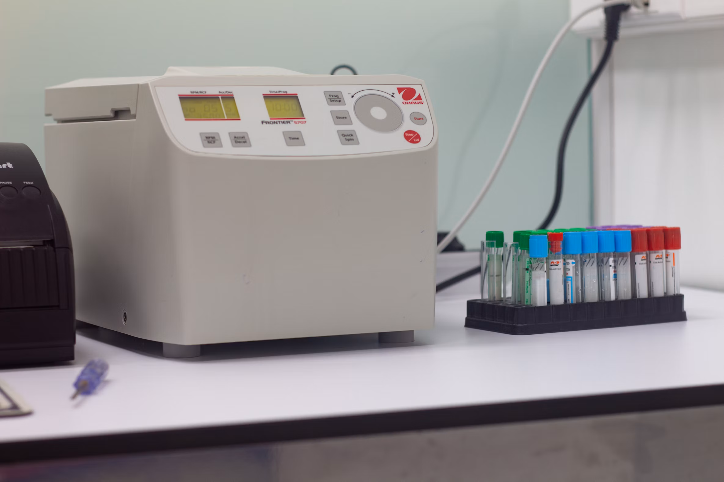 Scientists using AI-powered research tools